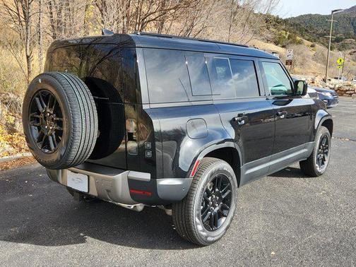 2026 Land Rover Defender S