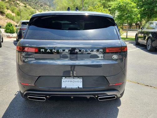2023 Land Rover Range Rover Sport SE