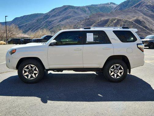 2018 Toyota 4Runner TRD Off Road Premium