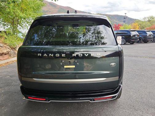 2023 Land Rover Range Rover P400 SE