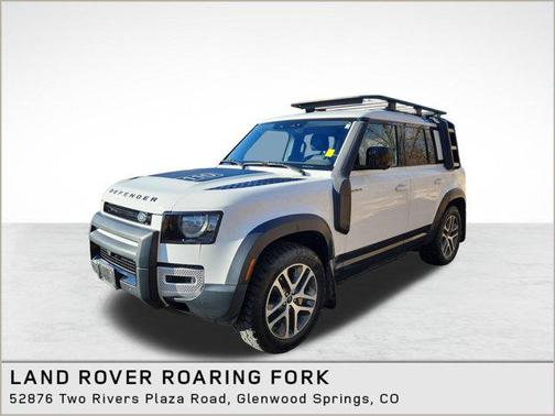 2022 Land Rover Defender 110 SE