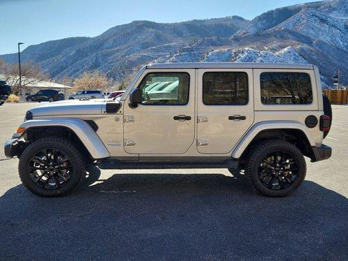 2022 Jeep Wrangler Unlimited 4xe Sahara