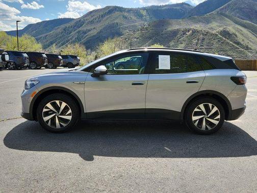 Silver Mist Metallic 2023 Volkswagen ID.4 AWD Pro