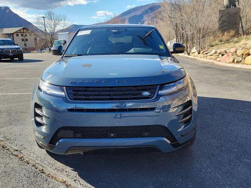 2026 Land Rover Range Rover Evoque Dynamic SE