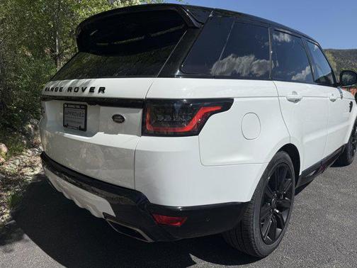 2022 Land Rover Range Rover Sport HSE Silver Edition