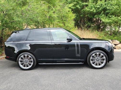 2025 Land Rover Range Rover P530 Autobiography