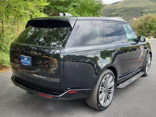 2025 Land Rover Range Rover P530 Autobiography