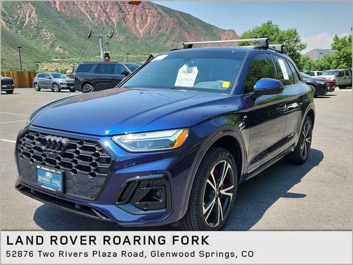 Navarra Blue Metallic 2025 Audi Q5 45 S line Premium Plus