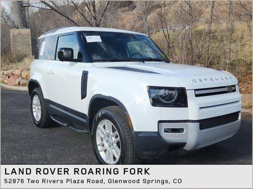 2025 Land Rover Defender 90 P300 S