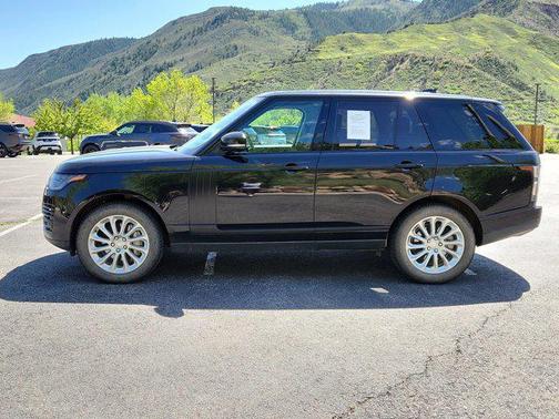 Black 2021 Land Rover Range Rover SWB