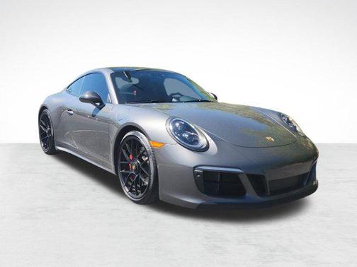 Carmine Red 2019 Porsche 911 Carrera GTS