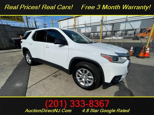 White 2019 Chevrolet Traverse LS