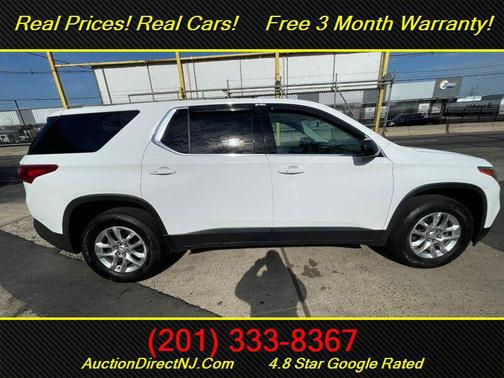White 2019 Chevrolet Traverse LS