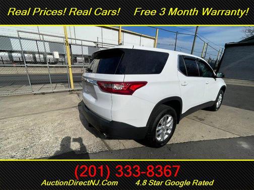 White 2019 Chevrolet Traverse LS