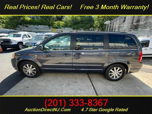 2009 Chrysler Town & Country Touring