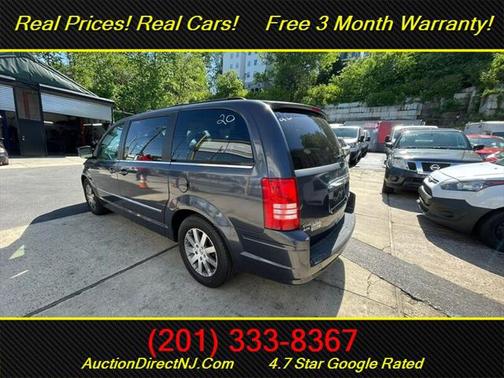 2009 Chrysler Town & Country Touring