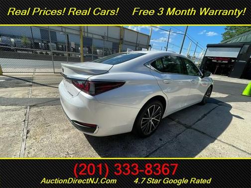 2022 Lexus ES 250 Base