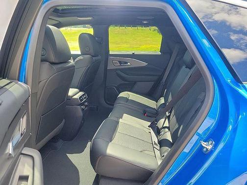 Double Apex Blue Pearl 2024 Acura ZDX Type-S
