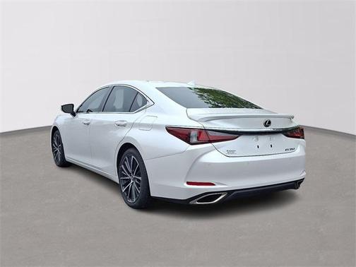 2023 Lexus ES 350 Base
