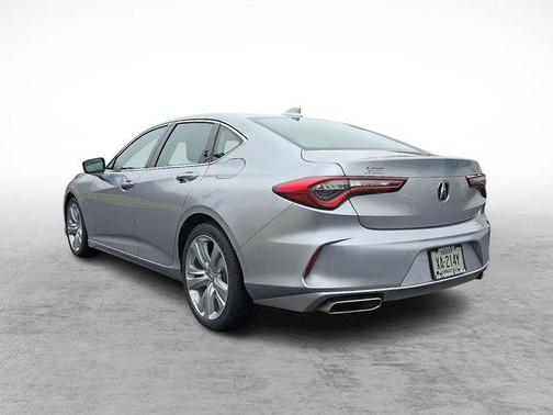 Lunar Silver Metallic 2022 Acura TLX Technology