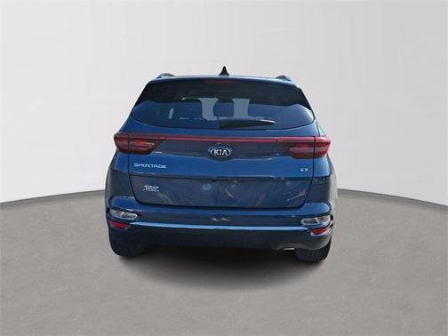 2022 Kia Sportage EX
