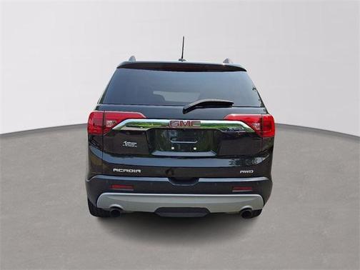 2017 GMC Acadia SLT-2