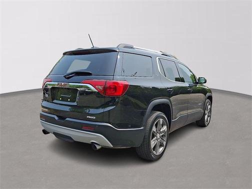 2017 GMC Acadia SLT-2