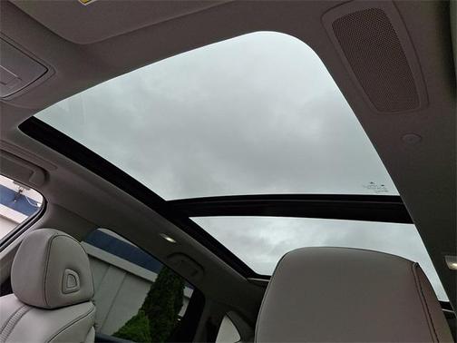 2025 Acura RDX Technology Package
