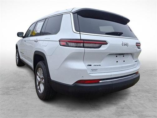 2021 Jeep Grand Cherokee L Laredo