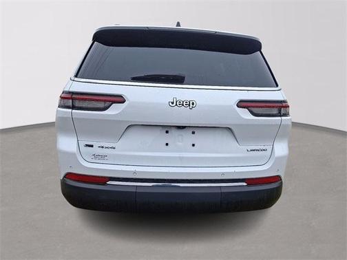 2021 Jeep Grand Cherokee L Laredo