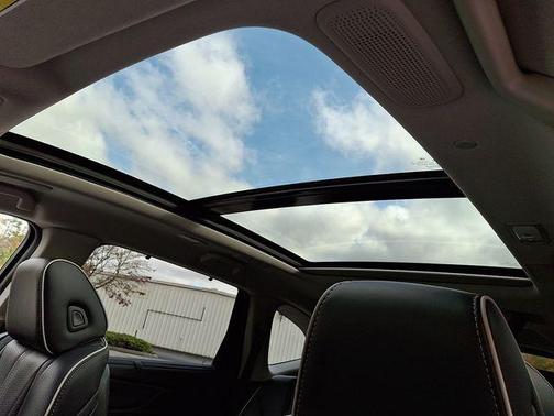 2026 Acura MDX Advance Package