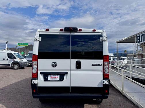 2023 RAM ProMaster 2500 Base