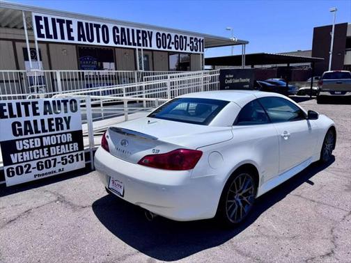 2013 INFINITI IPL G IPL Convertible 2D