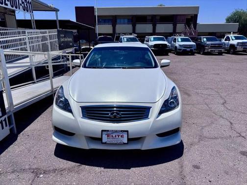 2013 INFINITI IPL G IPL Convertible 2D