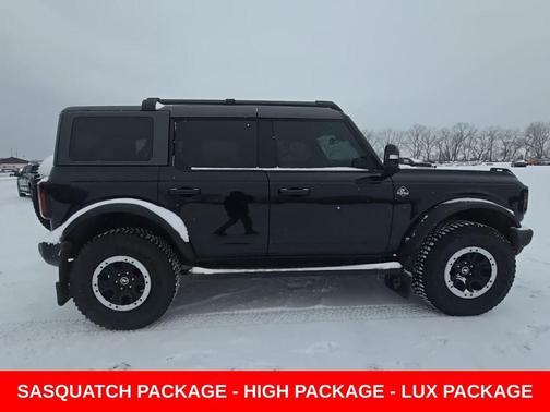 2023 Ford Bronco Outer Banks