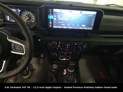 2024 Jeep Wrangler 4-Door Sahara