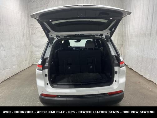 2022 Jeep Grand Cherokee L Altitude