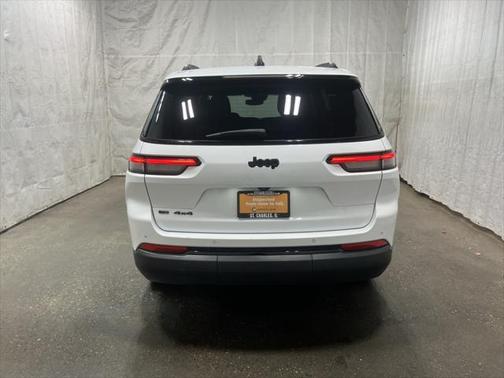2022 Jeep Grand Cherokee L Altitude