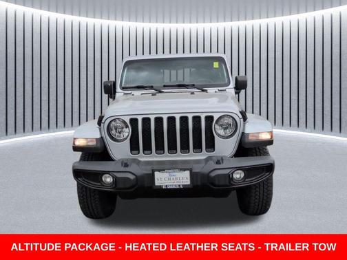 Silver Zynith 2023 Jeep Wrangler 4-Door Sahara Altitude