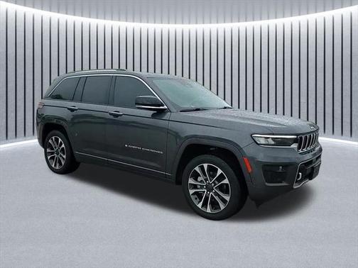 2022 Jeep Grand Cherokee Overland