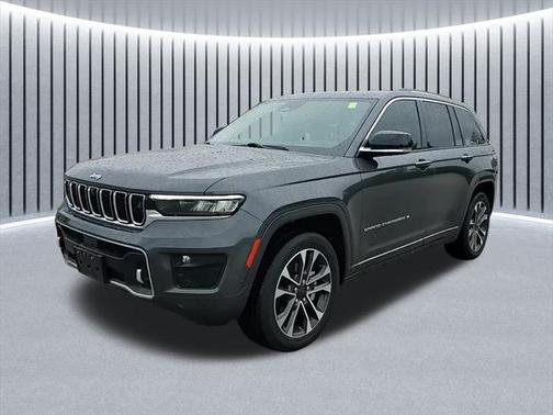 2022 Jeep Grand Cherokee Overland