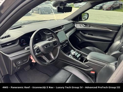 2022 Jeep Grand Cherokee Overland
