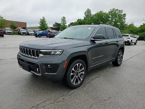2022 Jeep Grand Cherokee Overland