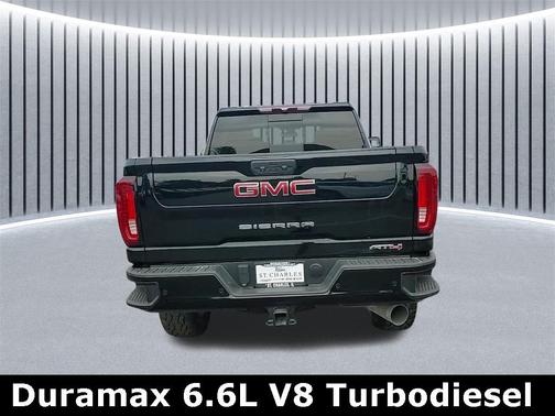 2022 GMC Sierra 2500 AT4