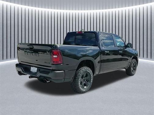 2026 RAM 1500 Warlock Crew Cab 4x4 5'7' Box