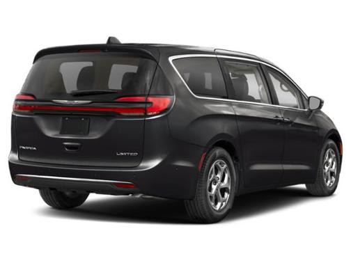 Diamond Black Crystal Pearlcoat 2026 Chrysler Pacifica Limited