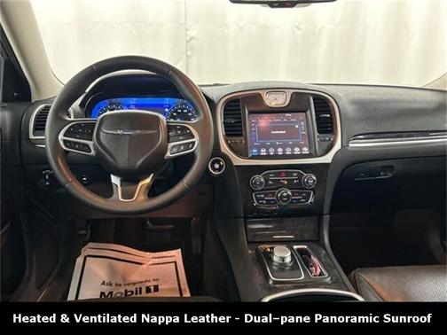 2023 Chrysler 300 Touring