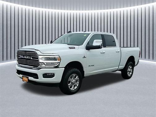 2024 RAM 2500 Laramie Crew Cab 4x4 6'4' Box