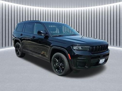 2022 Jeep Grand Cherokee L Altitude