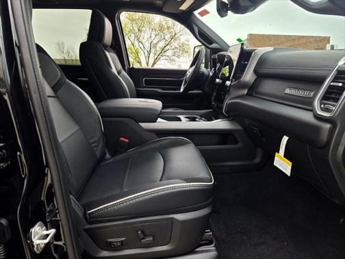 2025 RAM 2500 Laramie Crew Cab 4x4 6'4' Box